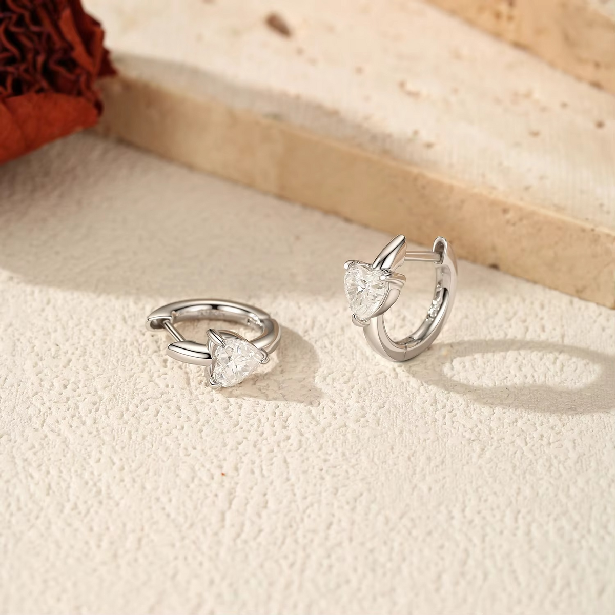 Sliver Lab Diamond Ear